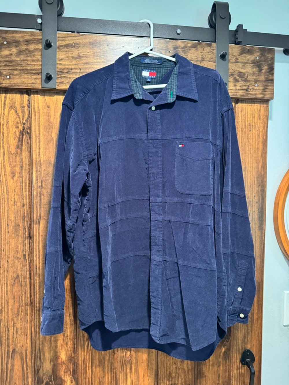 90’s Tommy Hilfiger collared shirt
